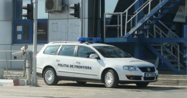 Stire din Eveniment : Prins în timp ce conducea o mașină cu acte false