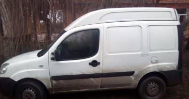 Mașină furată din Italia, trasă pe dreapta  la frontieră - 2