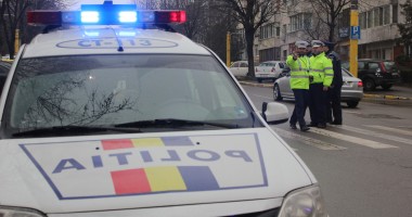 Stire din Eveniment : Polițiștii rutieri s-au pus "cu parul" pe șoferi