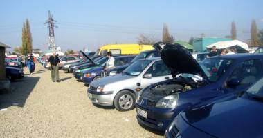 Stire din Eveniment : Înșelăciuni cu mașini second hand de mii de euro