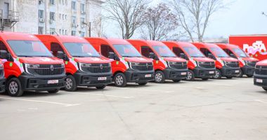 Stire din Social : Poșta Română își mărește flota auto cu 80 de autoutilitare noi