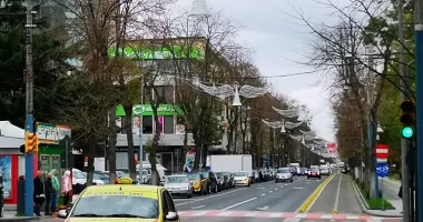 Stire din Politică-Administrație : Prefectura Constanța contestă în instanță hotărârea de compensare a taxei auto de 200 de lei