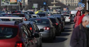 Stire din Actualitate : Şoferii începători ar putea rămâne fără dreptul de a conduce maşini puternice. Sancţiuni prevăzute în proiect
