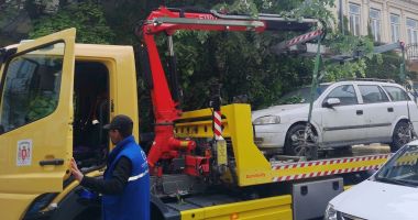 Stire din Eveniment : Se ridică autoturismele abandonate, la Constanța