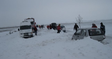 Stire din Eveniment : Videoconferință CNAIR despre persoanele izolate: "Depunem toate eforturile să-i recuperăm"