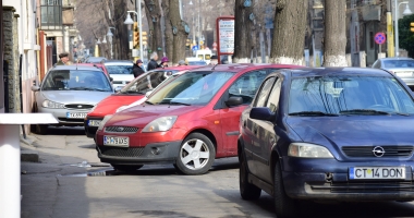 PRIMĂRIA CONSTANȚA, POLIȚIA RUTIERĂ, CE FACEM CU TROTUARELE? / Galerie foto din buricul Constanței - 7