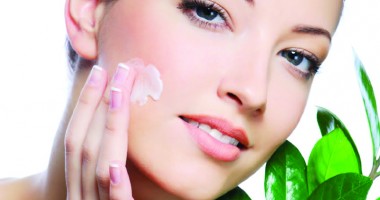 Stire din Diverse : Măști cosmetice cu fructe de sezon