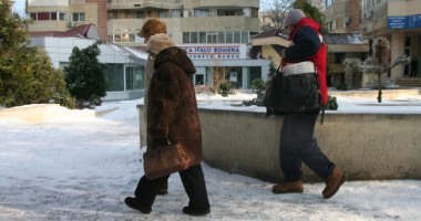 Stire din Sănătate : Ce măsuri de protecție recomandă medicii în sezonul rece