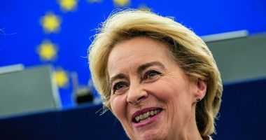 Stire din Economie : Măsuri pentru a asigura salarii egale pentru o muncă egală