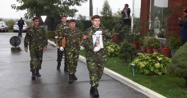 Galerie foto. A MURIT MAX, CÂINELE EROU al Armatei Române - 7