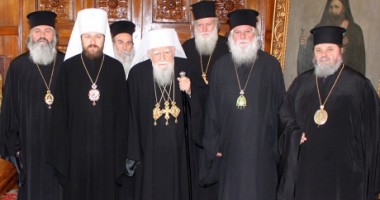 Stire din Actualitate : Marile fețe bisericești din Bulgaria au colaborat cu serviciile secrete
