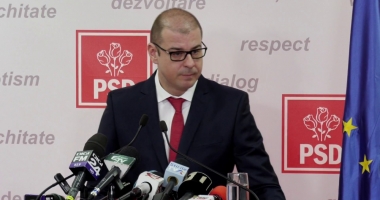 Stire din Politică-Administrație : Adrian Dobre despre Ponta: Cine face parte dintr-un guvern ilegitim va fi exclus din PSD
