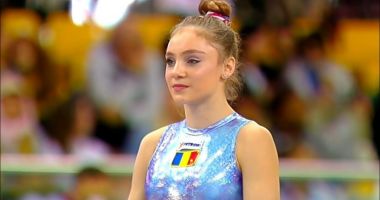 Stire din Sport : Constănţeanca Sabrina Voinea este în finală la sol la Mondialele de Gimnastică de la Antwerp