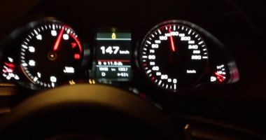 Stire din Eveniment : Bărbat surprins conducând cu 167 km/h în municipiu. Era băut, fără permis şi maşina furată