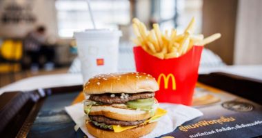 Stire din Social : Infecții cu E.coli la McDonald’s! Un om a murit, alți 49 s-au îmbolnăvit