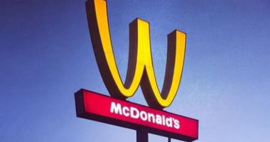 Stire din Actualitate : McDonald's, sigla schimbată. De ce a fost întors celebrul arc "M"