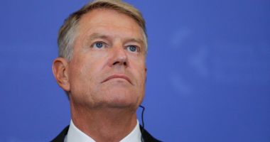 Stire din Politică-Administrație : S-a publicat bilanţul celor două mandate ale preşedintelui-demisionar Klaus Iohannis