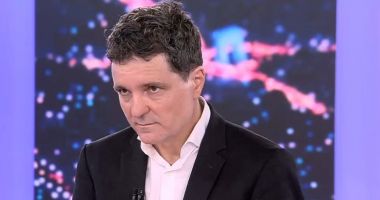 Stire din Actualitate : Nicuşor Dan: ”Am avut o influenţă a SRI în viaţa noastră politică, în decizii, în zona economică”