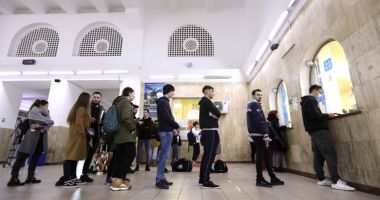 Stire din Cultură-Educație : Studenții se revoltă împotriva măsurilor luate de Guvern! "Este un atac direct asupra viitorului tinerilor din România"
