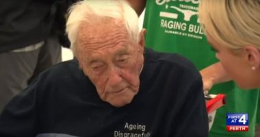 Stire din Monden : Omul de știință care regreta că a trăit până la 104 ani a fost eutanasiat. Nu suferea de nicio boală!