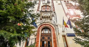 Stire din Cultură-Educație : Înscrierile în învățământul preșcolar și antepreșcolar 2025, lansate în consultare publică