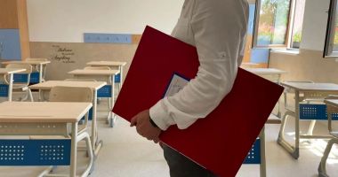 Stire din Cultură-Educație : Liceele libere să testeze noi modele educaționale. "Putem să dăm sens real şcolii"