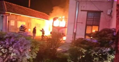 Stire din Eveniment : Un mecanic CFR a incendiat în toiul nopții un tren în stare perfectă de funcționare