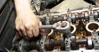 Stire din Economie : 125 de prestatori de servicii auto susțin că asiguratorul Euroins le datorează 4,2 milioane lei