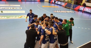FOTO/VIDEO A început super derby-ul din EHF European League dintre CSM și Dinamo - 4
