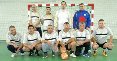 Galerie foto. Meci de fotbal în amintirea sportivului Gheorghe Gravu - 3