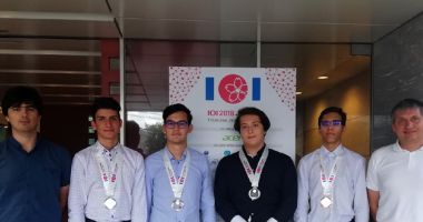 Stire din Cultură-Educație : Elevi români, medaliați la Olimpiada Internațională de Informatică