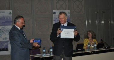 Stire din Social : Dr. Simion Nicolaev, medaliat pentru implicarea în protejarea mediului Mării Negre