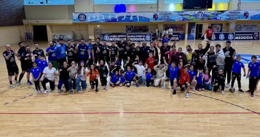 Stire din Sport : Victorie mare pentru handbaliştii de la CS Medgidia