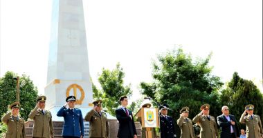 Înălțarea Domnului - Ziua Eroilor, la loc de cinste pentru locuitorii din Medgidia - 2