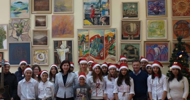 Colindătorii au ajuns la Primăria Medgidia - 3