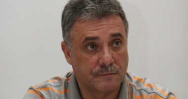 Stire din Politică-Administrație : Dumitru Moinescu rămâne în CL Medgidia