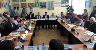 Stire din Politică-Administrație : Reabilitarea termică a blocurilor,  în atenția administrației din Medgidia