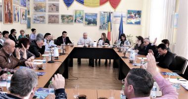 Stire din Politică-Administrație : Consilierii din Medgidia au aprobat proiectele privind unele investiții în municipiu