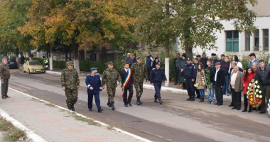Stire din Politică-Administrație : Ziua Armatei Române, sărbătorită la Medgidia