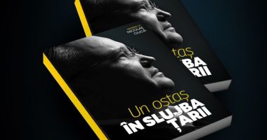 Stire din Cultură-Educație : Cartea lui Nicolae Ciucă a ajuns la editură. Surpriză, titlul a fost schimbat