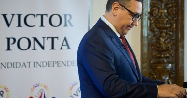 Stire din Politică-Administrație : Victor Ponta anunță că renunță la cetățenia sârbă înainte de ședința CCR