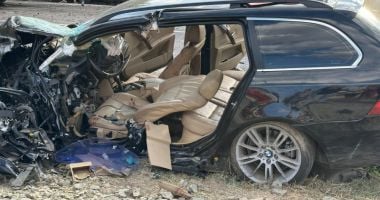 Stire din Eveniment : UPDATE Accident rutier la ieșire din Murfatlar spre Poarta Albă. O persoană este încarcerată