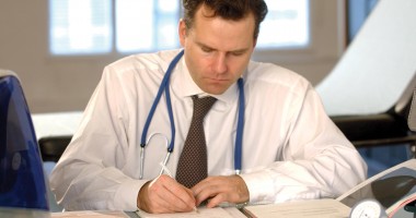 Stire din Sănătate : Creștere alarmantă a cazurilor de rezistență la tratamentul pentru tuberculoză