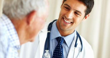 Stire din Sănătate : Medicii vor fi obligați să-și facă asigurare de malpraxis