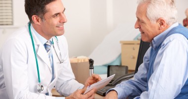 Stire din Sănătate : Ministerul Sănătății: Serviciile de specialitate și consultațiile medicale se acordă numai în cabinete și unități sanitare