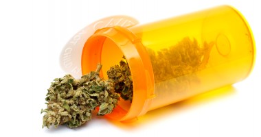 Stire din Sănătate : Tratamentul cu marijuana medicinală nu este aprobat în România