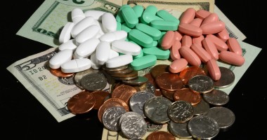 Stire din Sănătate : Nouă milioane de medicamente contrafăcute, retrase de pe piața mondială