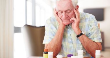 Stire din Social : În ce condiţii beneficiază pensionarii de medicamente compensate 90%
