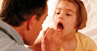 Stire din Cetățenești : Amigdalita, tratată acasă?