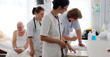 Stire din Sănătate : Echipamente medicale moderne pentru spitalele românești